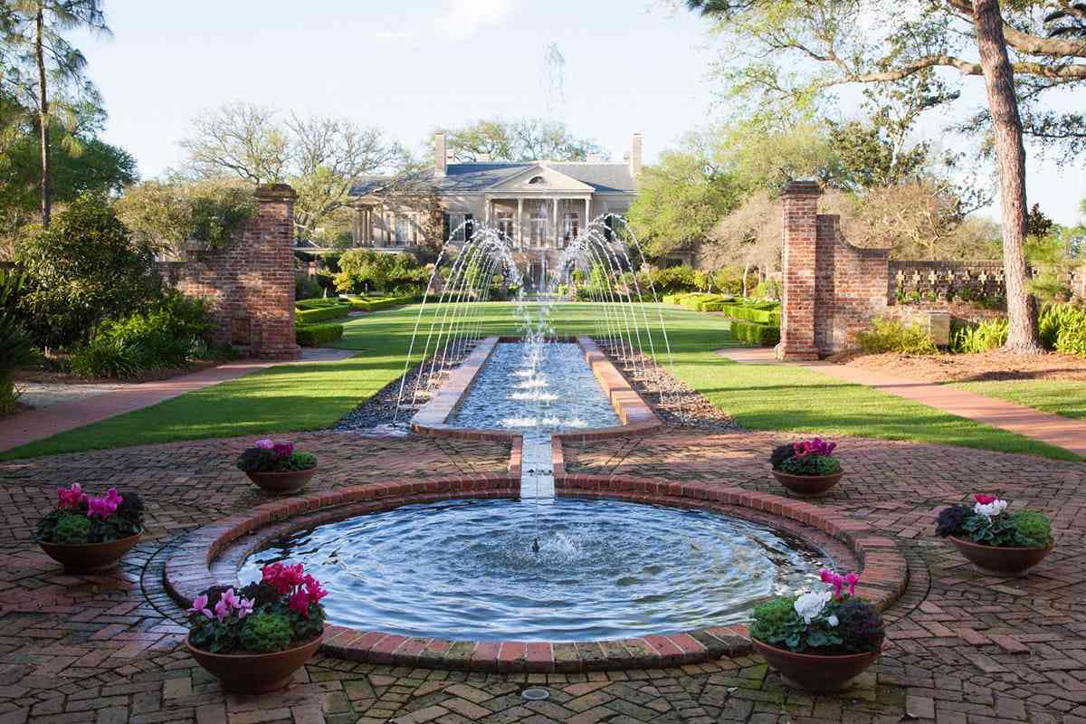 South view of Longue Vue House & Gardens in New Orleans, Louisiana.